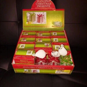 13Acrylic Gift Box Christmas light up Ornaments battery operated. Red and Green